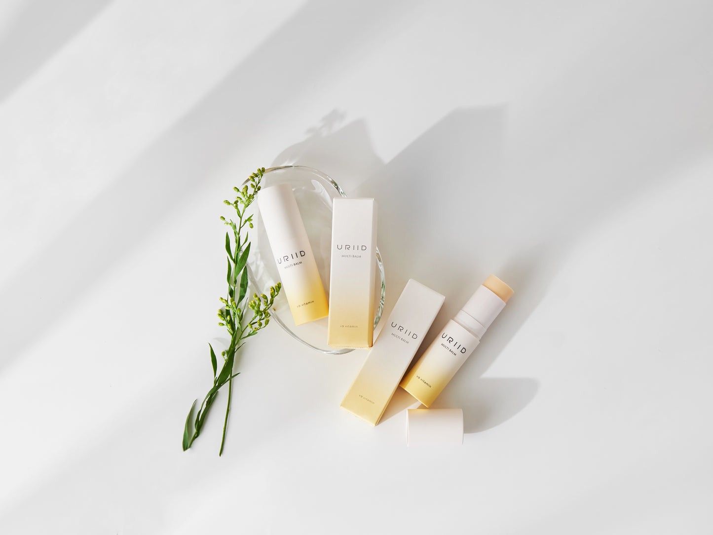 URIID V9 Vitamin Multi Ampoule Stick / Multi Balm